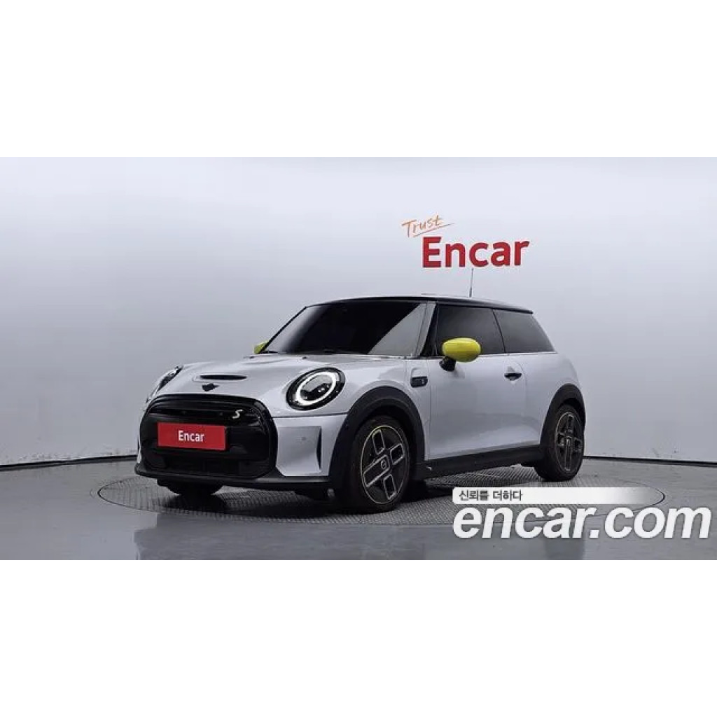 Mini Cooper 2022 г.