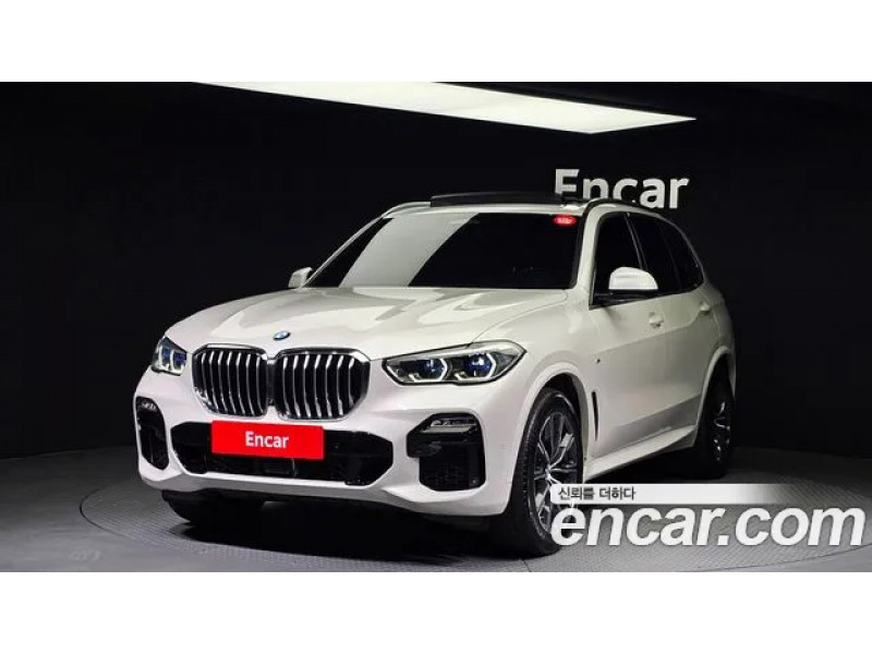 BMW X5 2021 г.