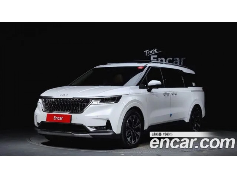 KIA Carnival 2023 г.