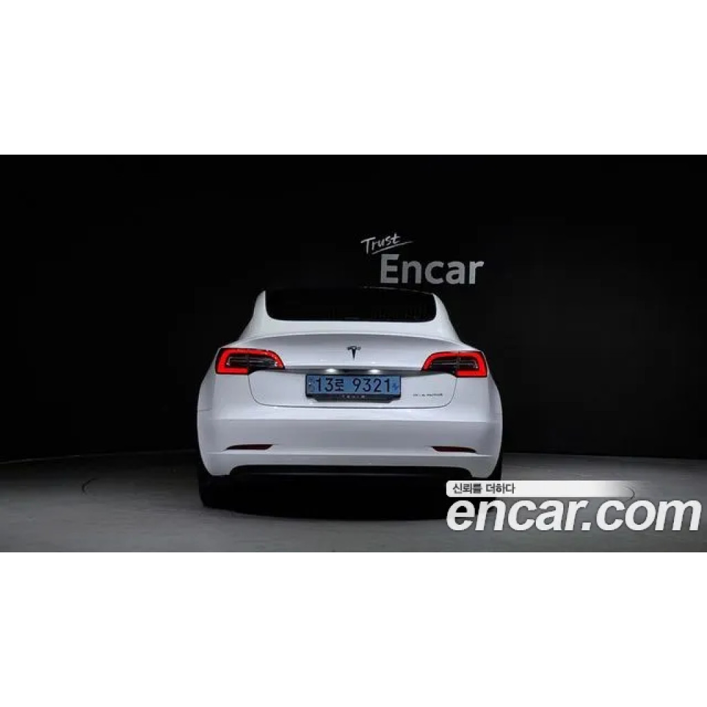 Tesla Model 3 2020 г.
