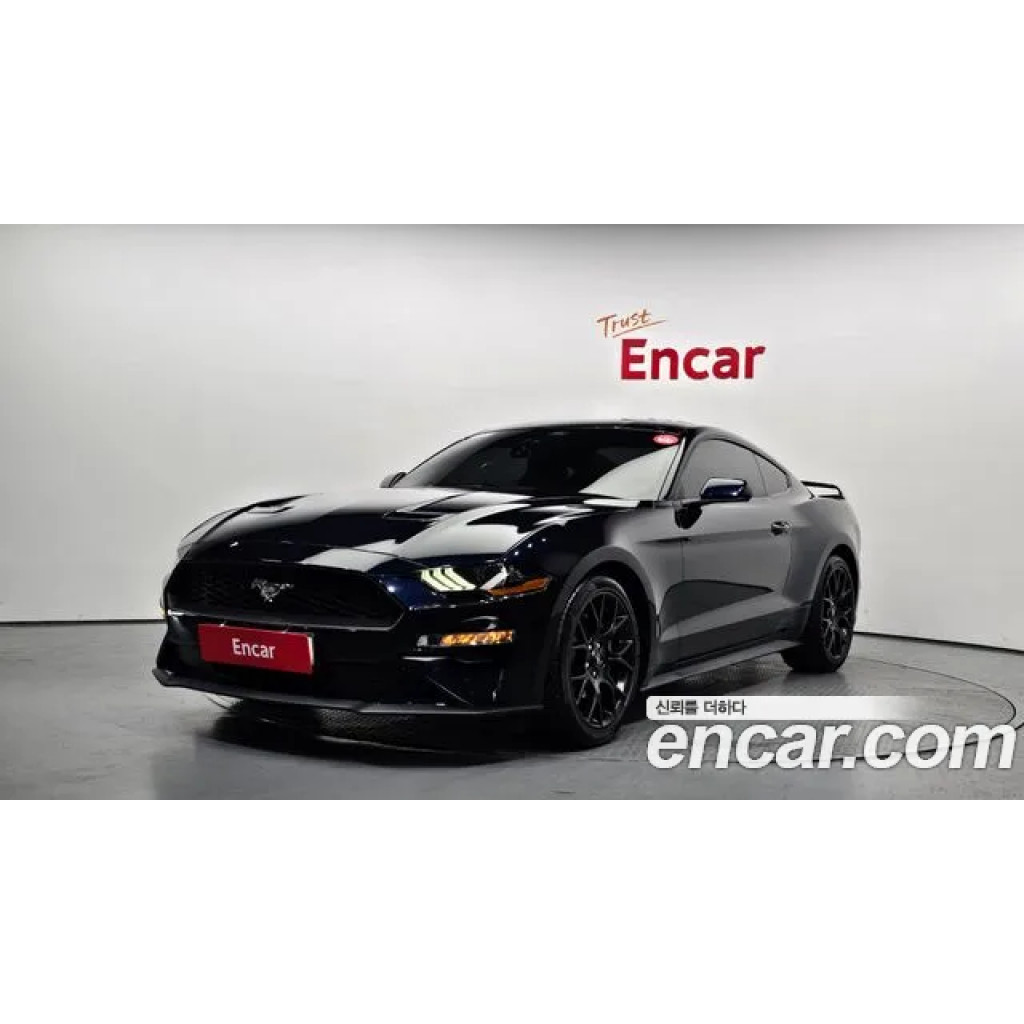 Ford Mustang 2021 г.