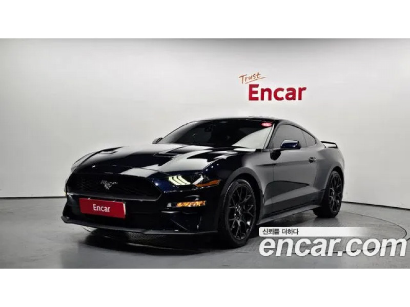 Ford Mustang 2021 г.