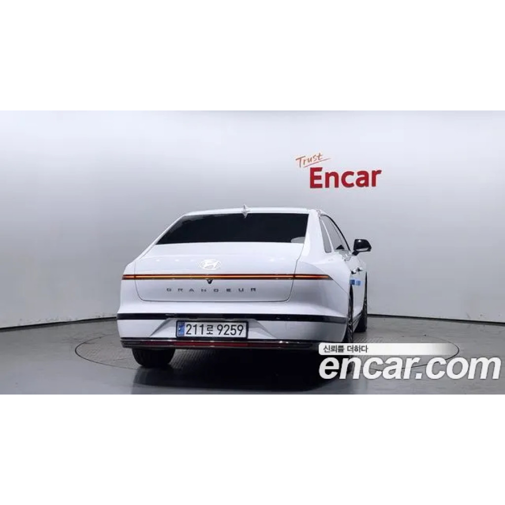 Hyundai Grandeur 2023 г.