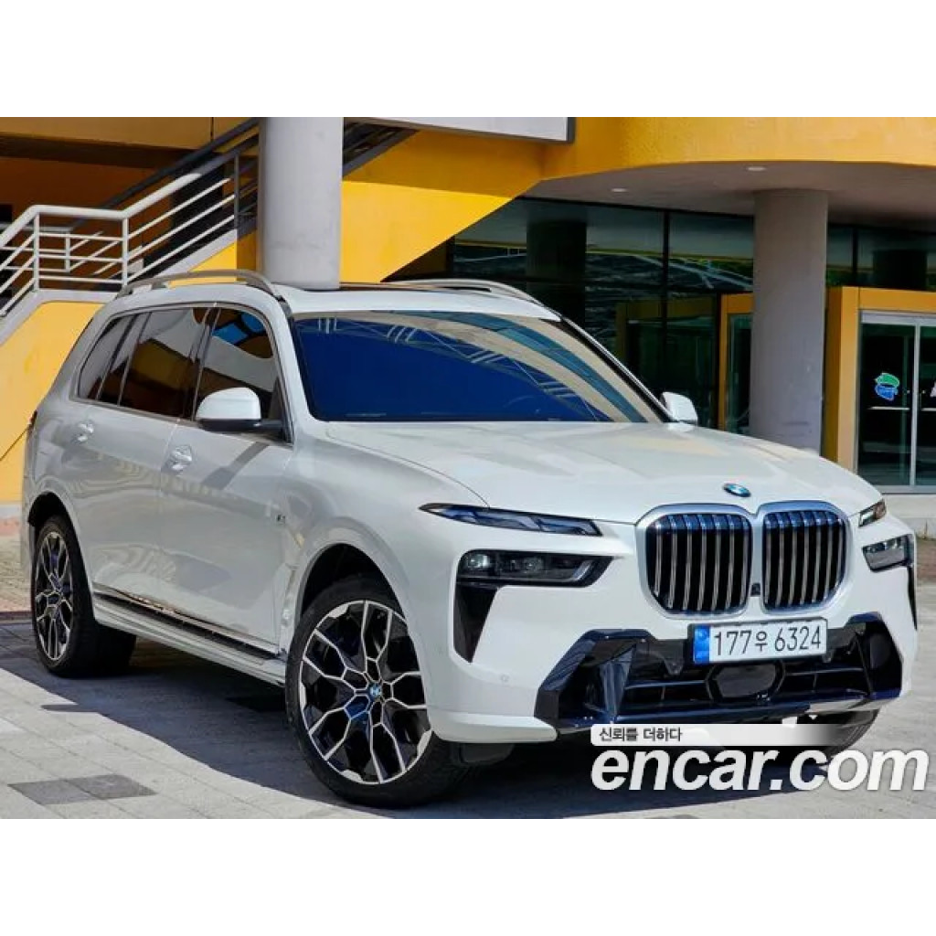 BMW X7 2024 г.