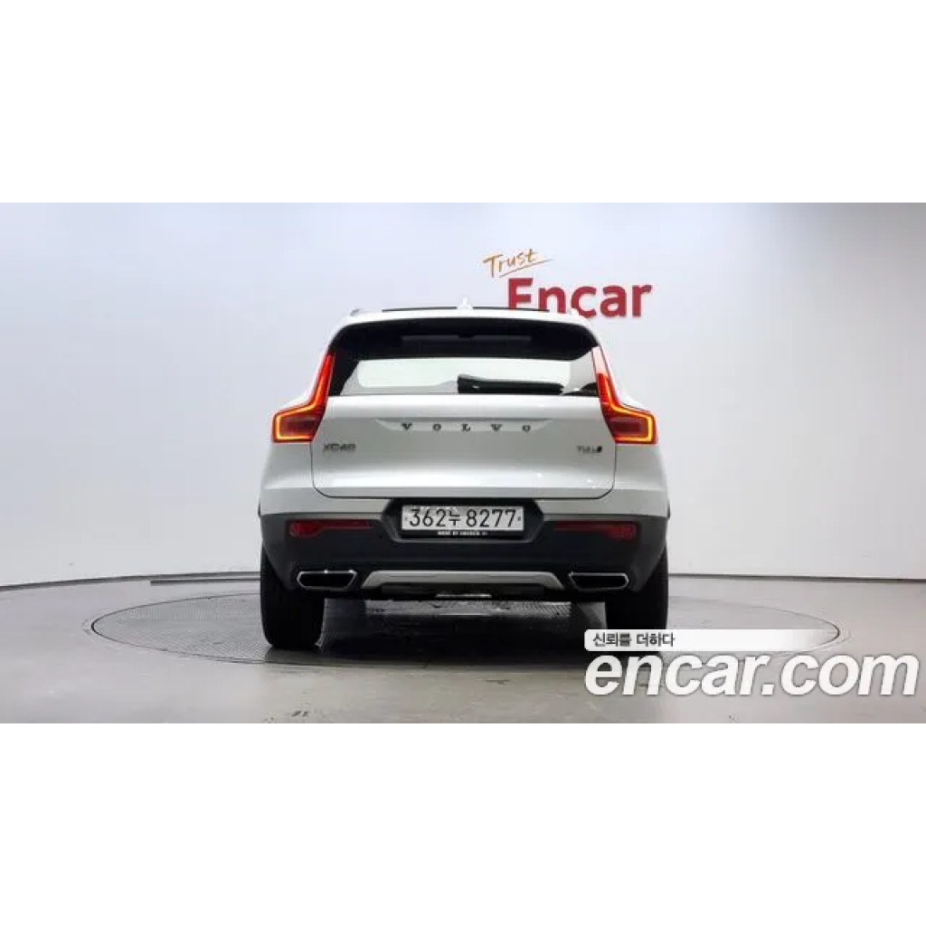 Volvo XC40 2020 г.