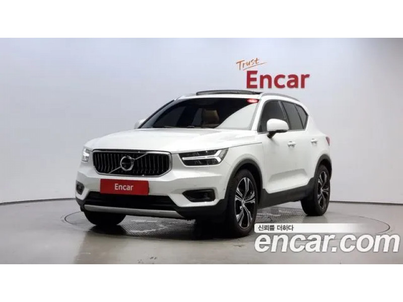 Volvo XC40 2020 г.