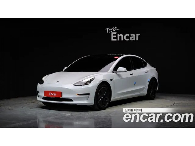 Tesla Model 3 2020 г.