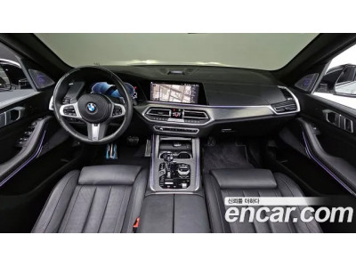 BMW X5 2021 г.