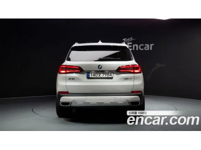 BMW X5 2021 г.
