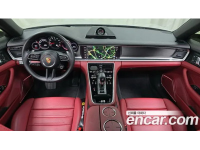 Porsche Panamera 2023 г.