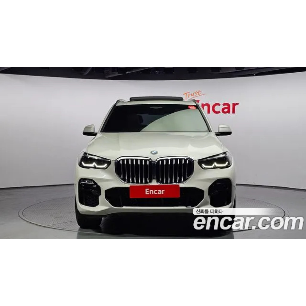 BMW X5 2021 г.