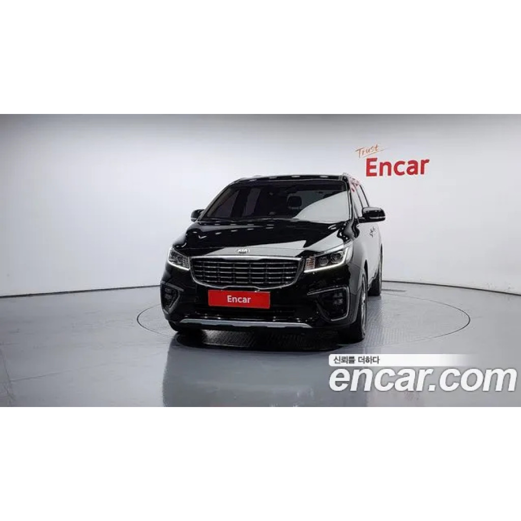KIA Carnival 2020 г.