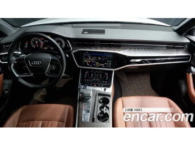 Audi A6 2022 г.
