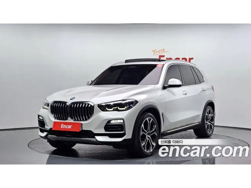 BMW X5 2021 г.