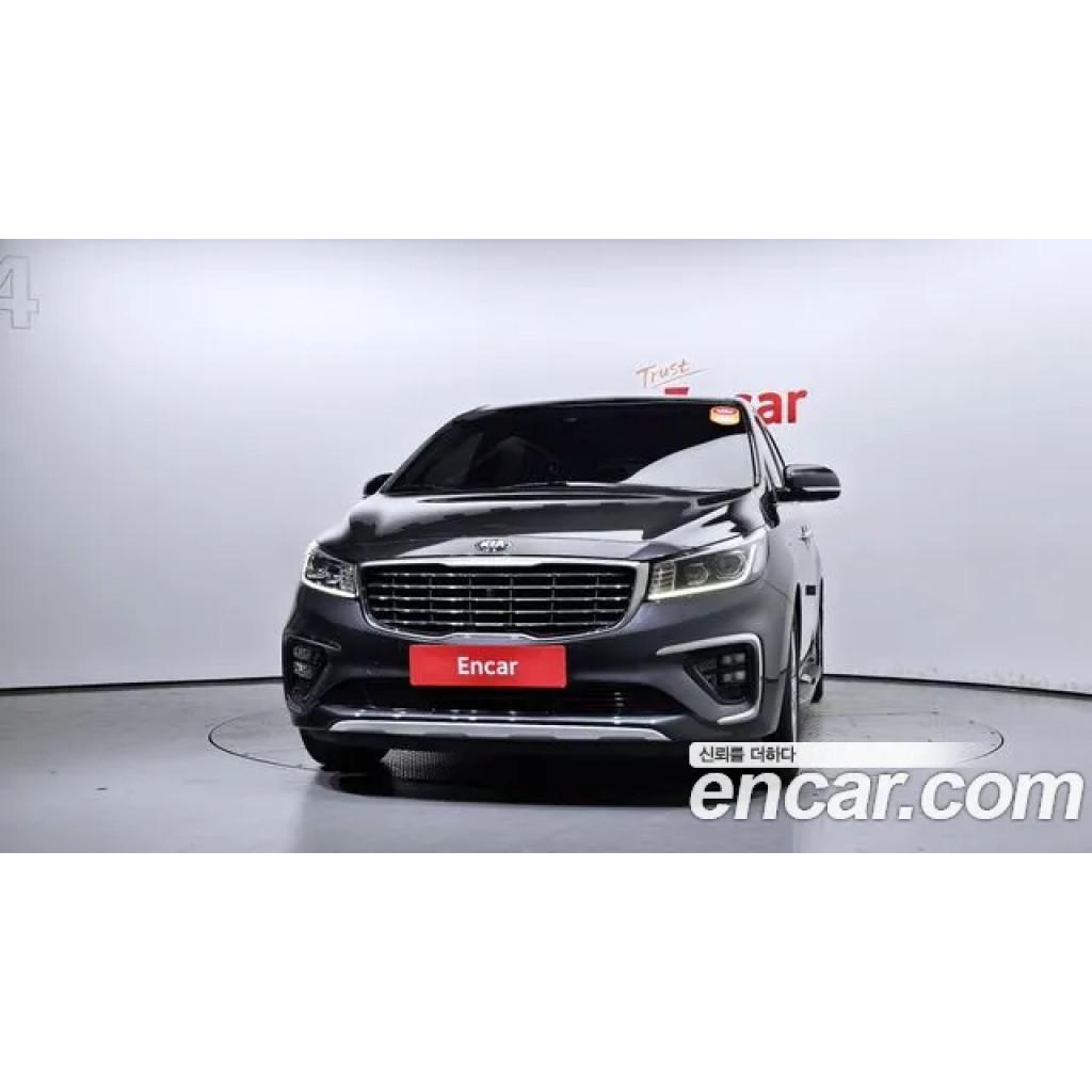 KIA Carnival 2020 г.