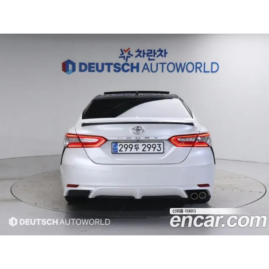 Toyota Camry 2020 г.
