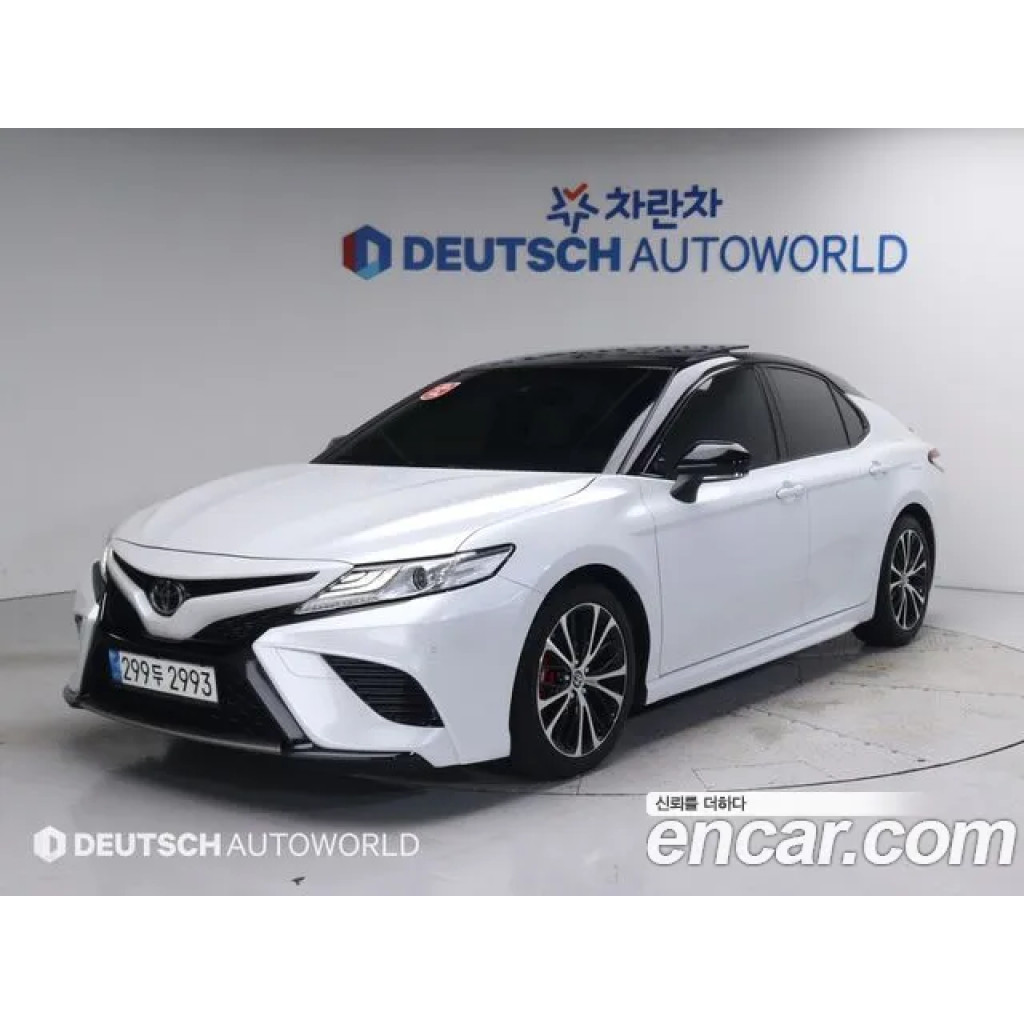 Toyota Camry 2020 г.