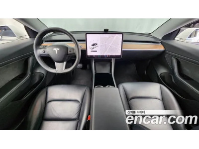 Tesla Model 3 2020 г.