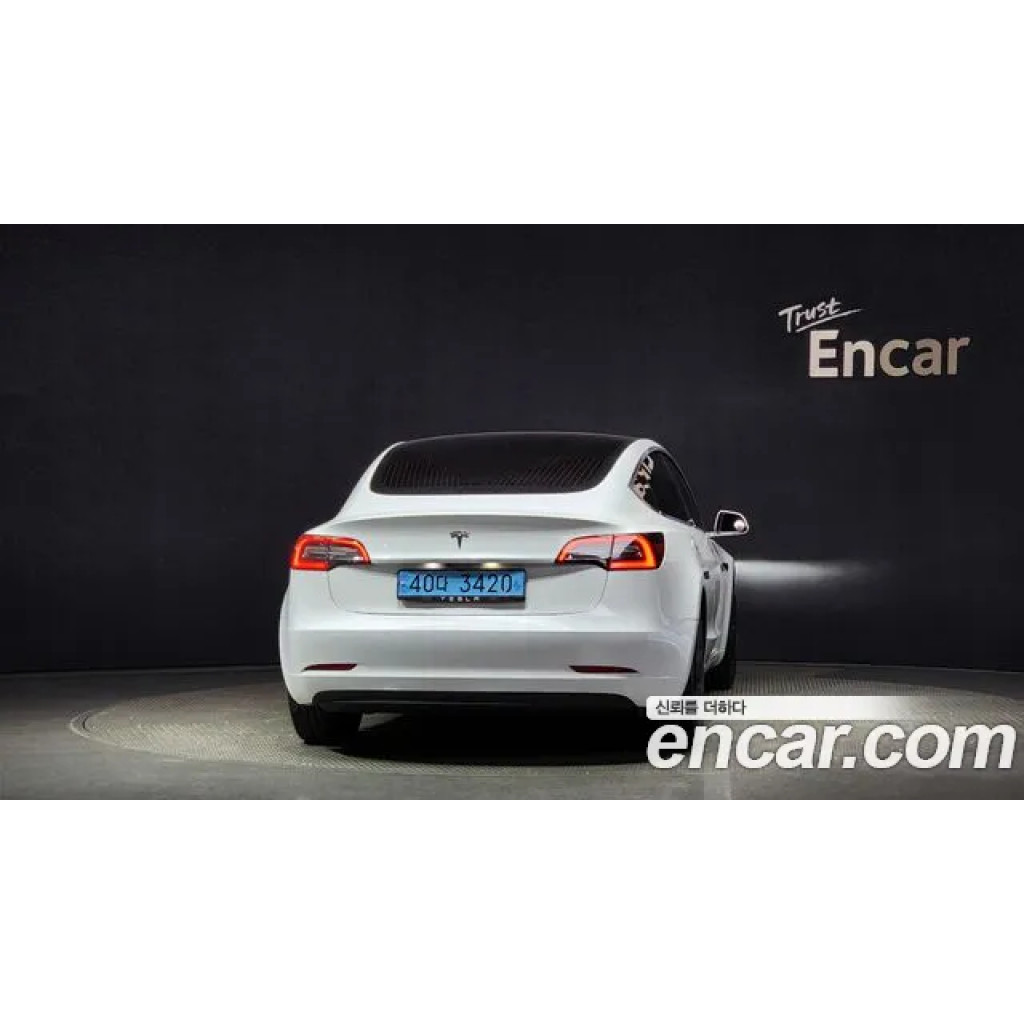 Tesla Model 3 2020 г.