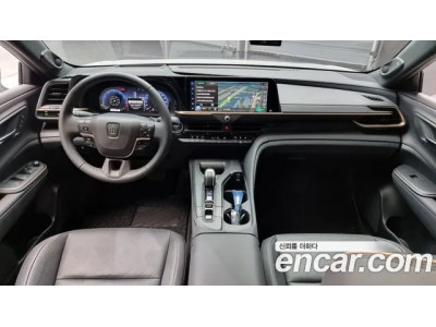 Toyota Crown 2023 г.