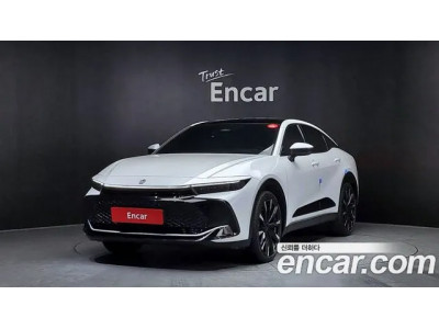 Toyota Crown 2023 г.