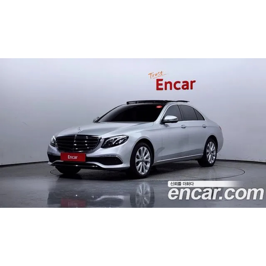 Mercedes Benz E-Class 2020 г.