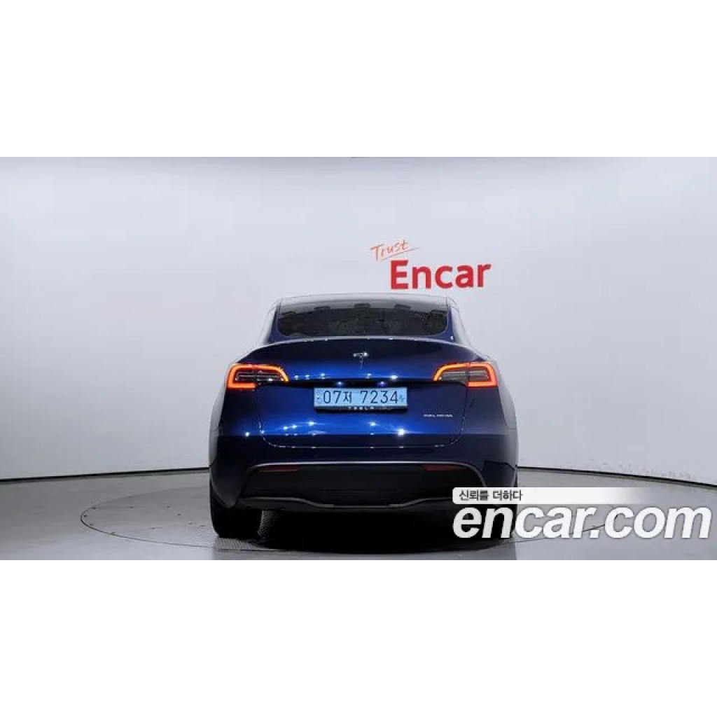 Tesla Model Y 2022 г.