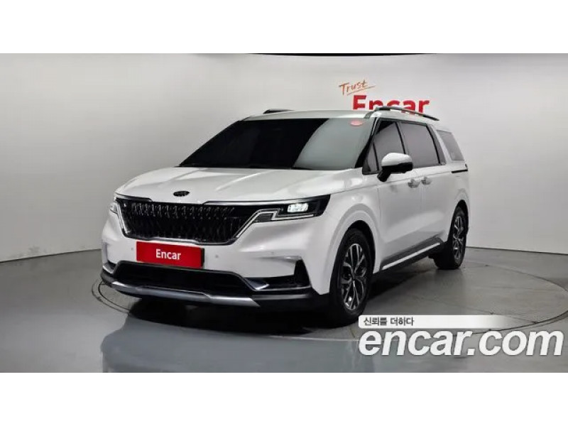 KIA Carnival 2021 г.