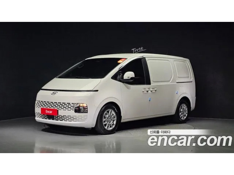 Hyundai Staria 2022 г.
