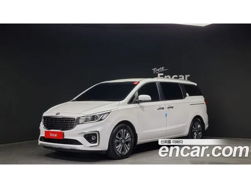 KIA Carnival 2020 г.