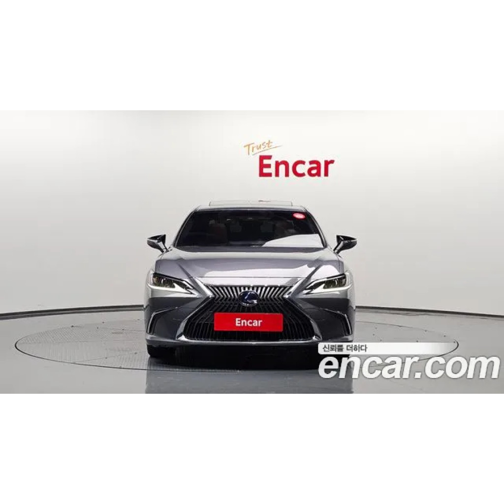 Lexus Is 2020 г.