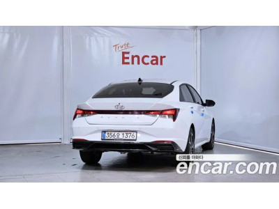 Hyundai Avante 2021 г.