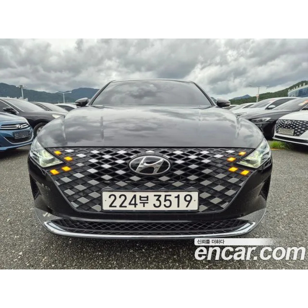 Hyundai Grandeur 2023 г.