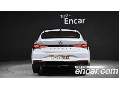 Hyundai Avante 2021 г.