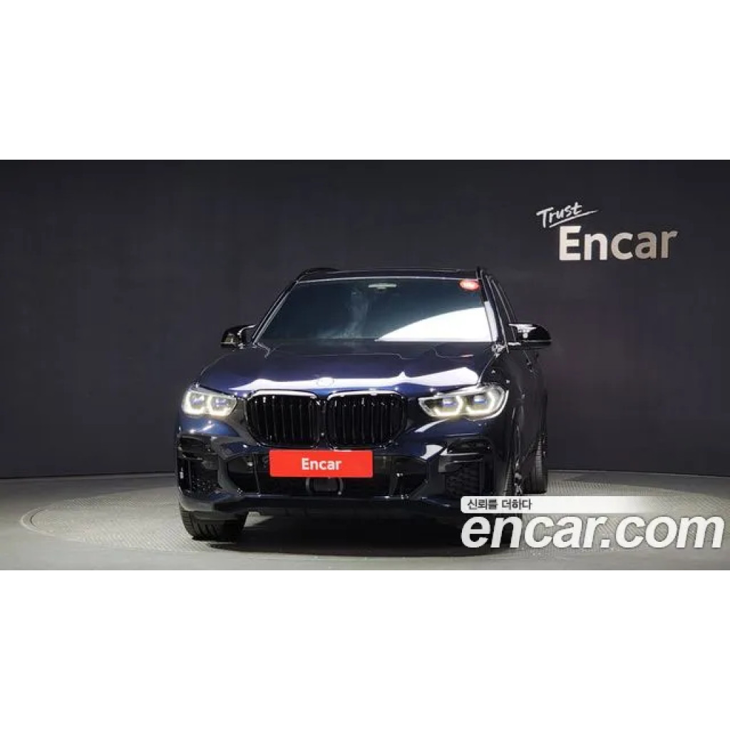 BMW X5 2021 г.