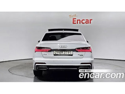 Audi A6 2022 г.