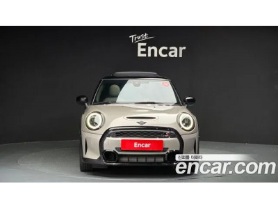 Mini Cooper 2023 г.