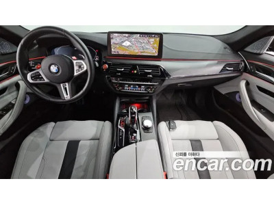 BMW M5 2022 г.