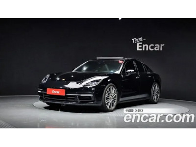 Porsche Panamera 2020 г.