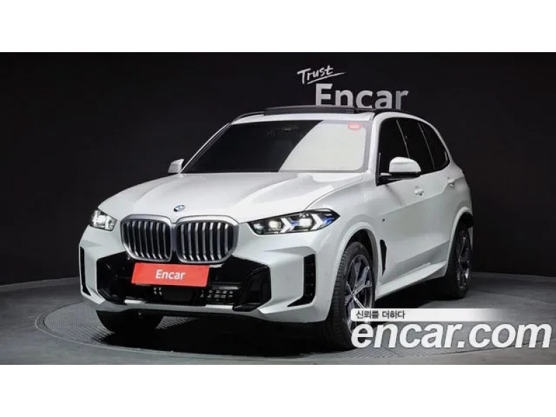 BMW X5 2024 г.
