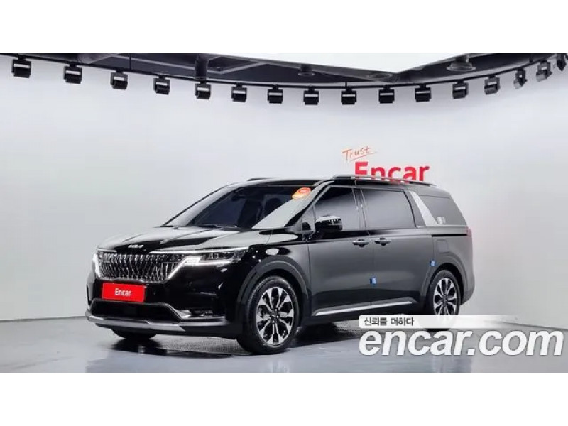 KIA Carnival 2023 г.