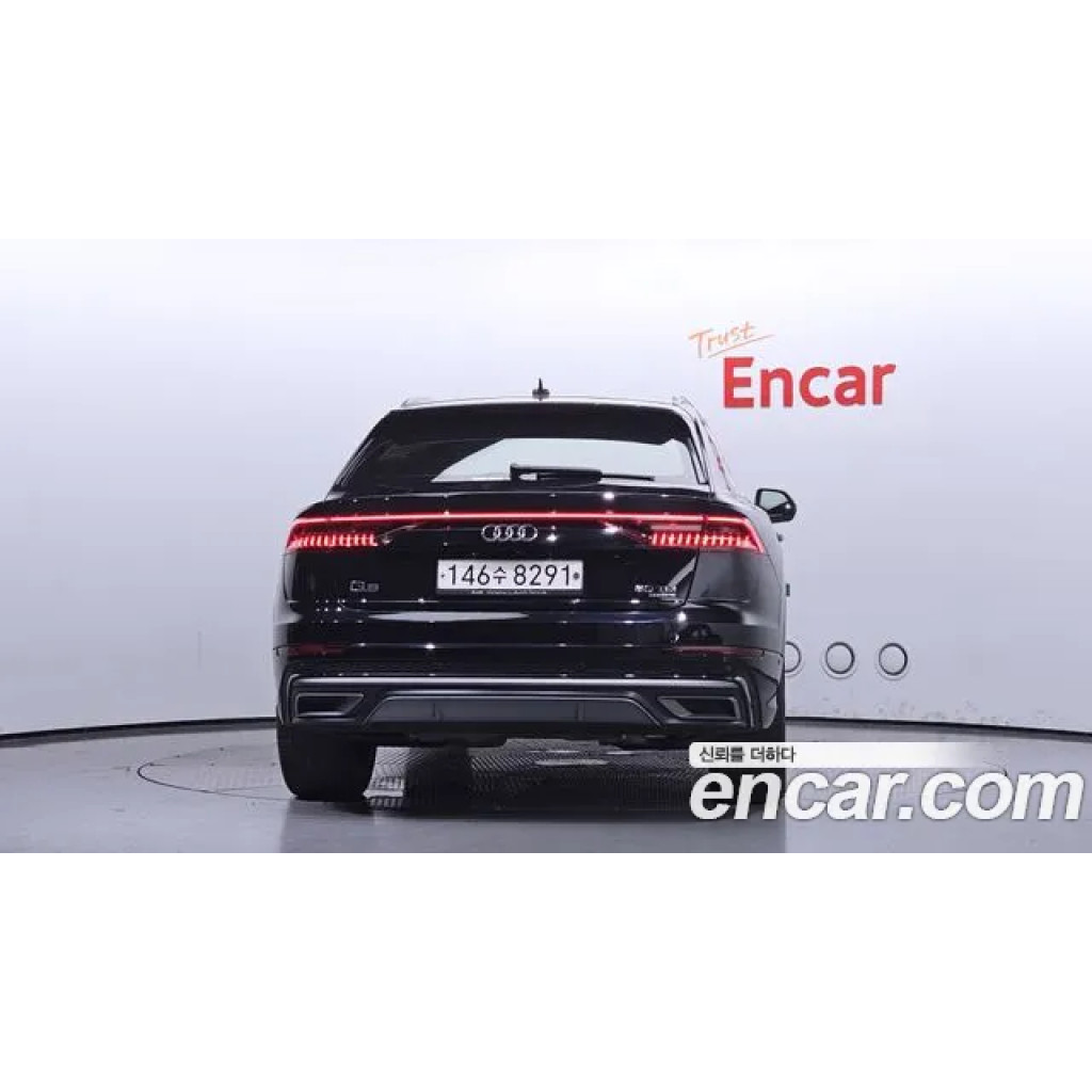 Audi Q8 2020 г.