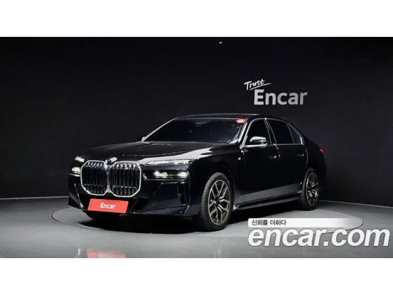 BMW 7 Серии 2023 г.