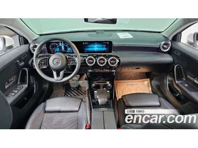 Mercedes Benz A-Class 2020 г.