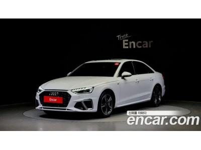 Audi A4 2022 г.