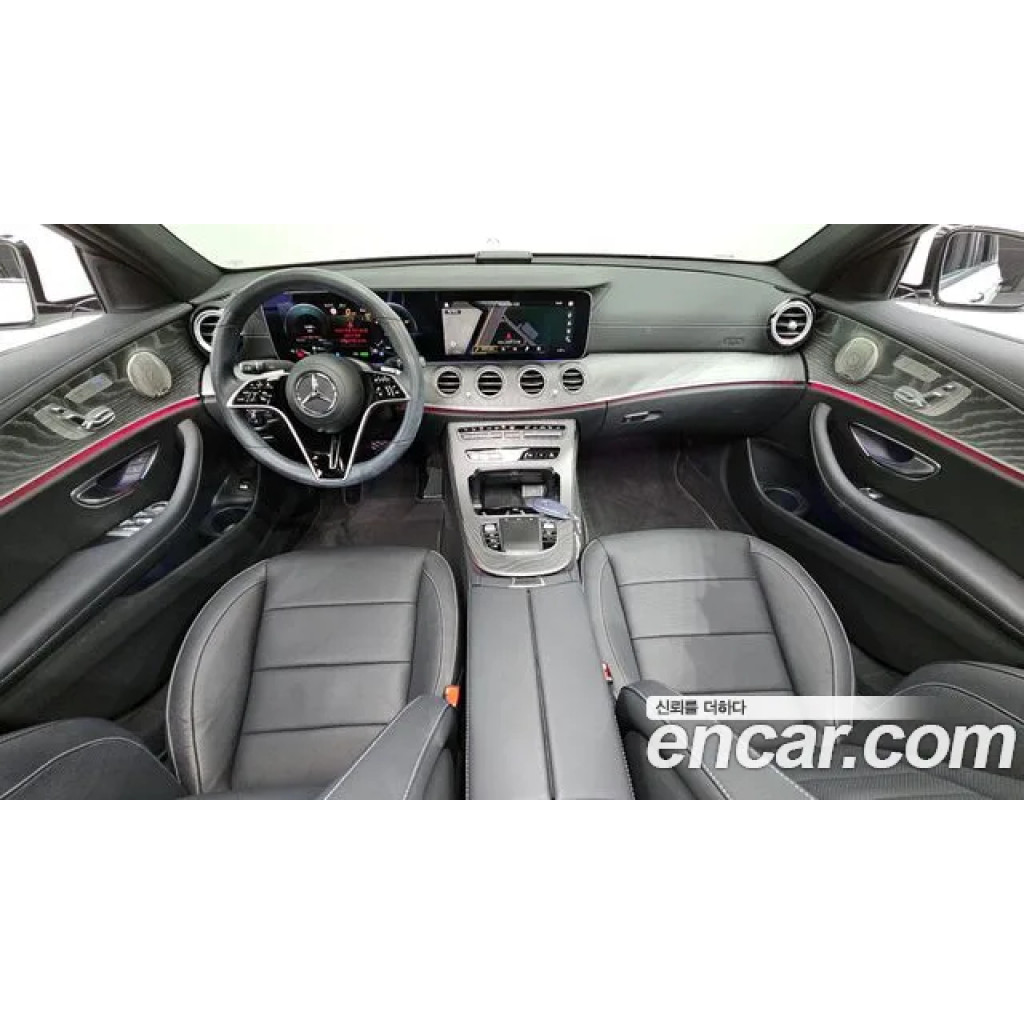 Mercedes Benz E-Class 2023 г.