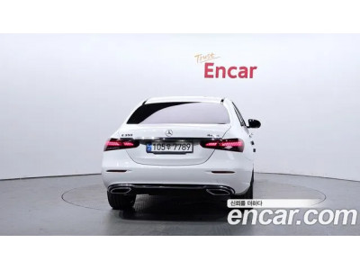 Mercedes Benz E-Class 2023 г.