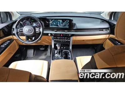 KIA Carnival 2021 г.