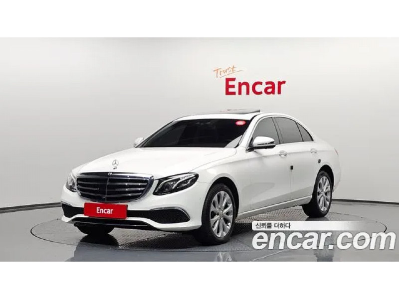 Mercedes Benz E-Class 2020 г.