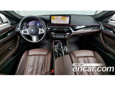BMW 5 Серии 2022 г.